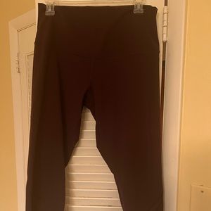 Lululemon Athletica Maroon Color